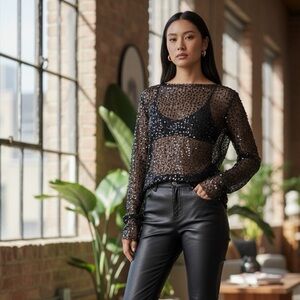 SANS SOUCI SEQUIN FISHNET TOP. GST2749